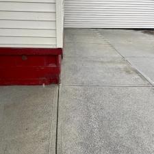 House Washing Concrete Cleaning 3